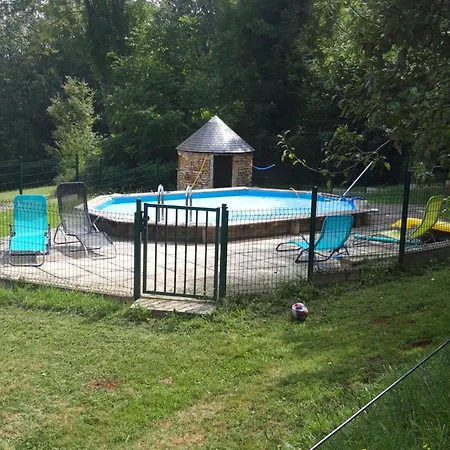 De La Source Ferienhaus Cassagnes (Lot)